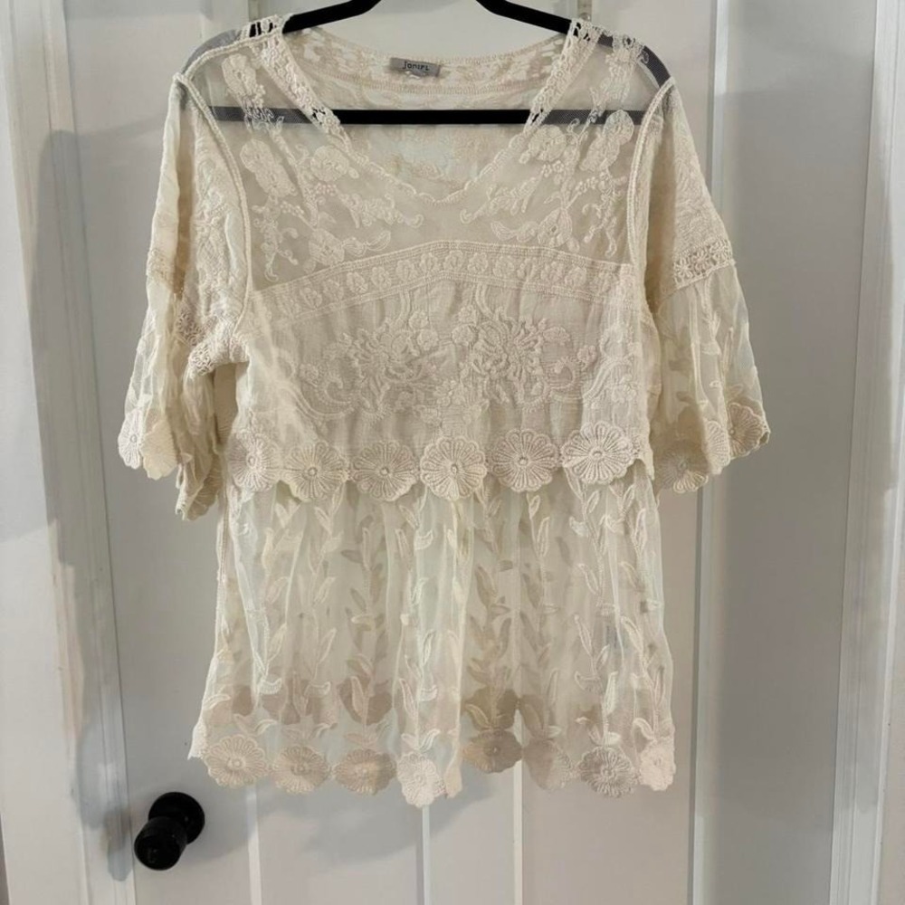Jodifl S/M‎ Cream lace V-neck blouse with floral embroidery cotton nylon Boho
